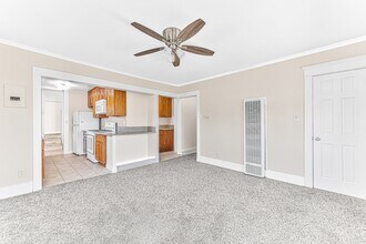 1460 Gaviota Ave, Unit 02 in Long Beach, CA - Foto de edificio - Building Photo