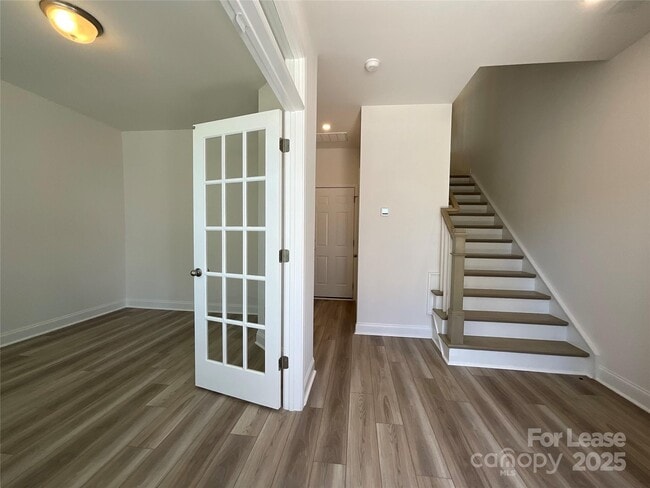 15340 Ballancroft Pkwy in Charlotte, NC - Building Photo - Building Photo