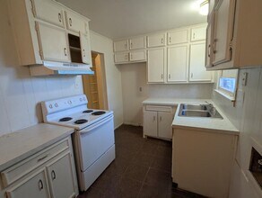 2104 E 29th St in Lubbock, TX - Building Photo - Building Photo