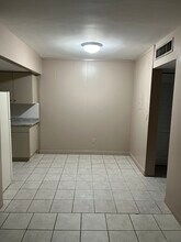 16751 N Glades Dr in North Miami Beach, FL - Building Photo - Floor Plan