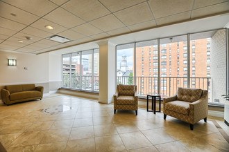 Executive House Apartments in Harrisburg, PA - Foto de edificio - Building Photo