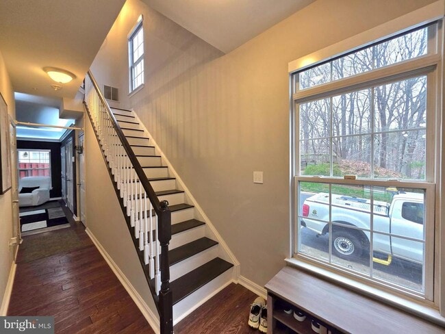 property at 5300 Arapaho Ln