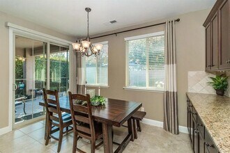 1295 E Via Estrella Dr in Fresno, CA - Building Photo - Building Photo