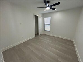 7361 S Plum Tree in Punta Gorda, FL - Building Photo - Building Photo