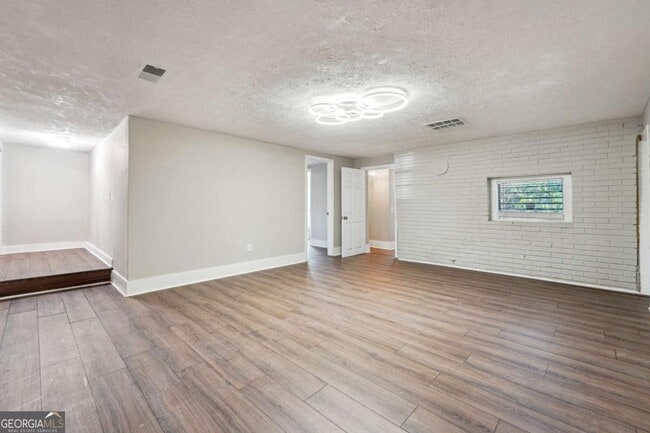 276 Fairburn Rd NW in Atlanta, GA - Building Photo - Building Photo