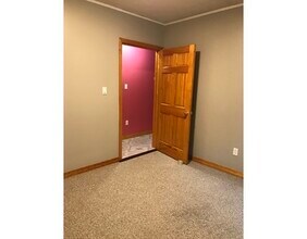 28 Lake St in Somerville, MA - Building Photo - Building Photo