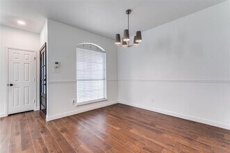 1817 Oak Bend Ln in Garland, TX - Building Photo - Building Photo