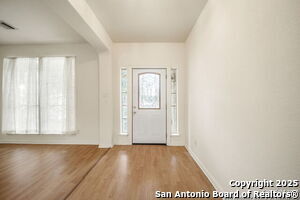 1925 Walter Raleigh in San Antonio, TX - Foto de edificio - Building Photo