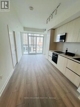 120 Broadway Ave in Toronto, ON - Building Photo - Building Photo