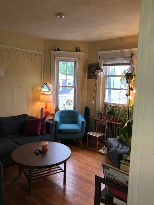 67 Marion St in Somerville, MA - Building Photo
