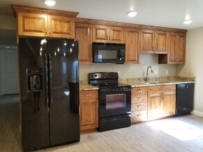 464 N 300 E in Heber City, UT - Building Photo - Building Photo