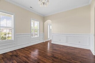 614 Carat Ct in Jacksonville, NC - Building Photo - Building Photo