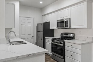 Portofino Apartments in San Diego, CA - Building Photo