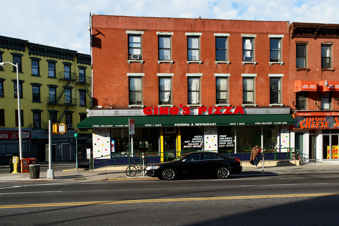 218-220 Flatbush Ave in Brooklyn, NY - Foto de edificio