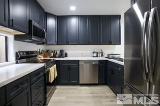 2902 Eastshore Pl in Reno, NV - Foto de edificio - Building Photo