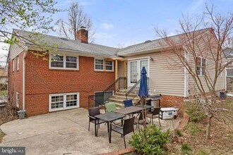 5937 Avon Dr in Bethesda, MD - Building Photo - Building Photo