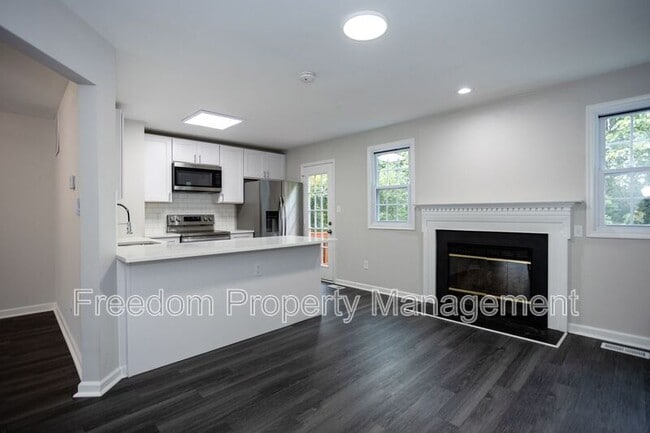 10897 Campaign Ct in Manassas, VA - Building Photo - Building Photo