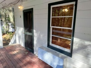 11 Southwood Dr in Savannah, GA - Foto de edificio - Building Photo