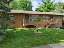 242 34th Street Dr SE