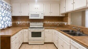 4875 N Backer Ave in Fresno, CA - Building Photo