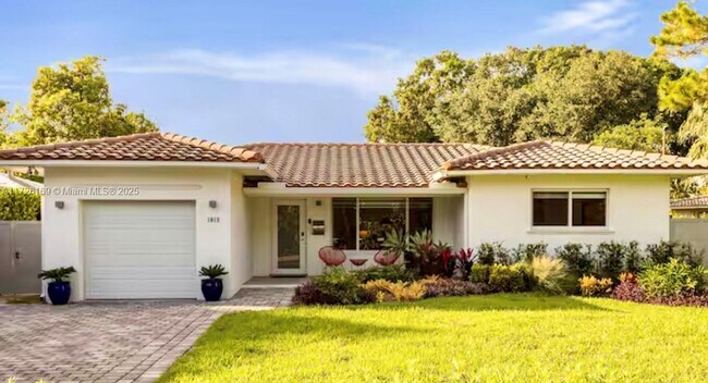 property at 1019 NE 115th St