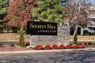 44 Holly Ct in Trenton, NJ - Building Photo - Building Photo