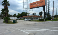 Trak Motel in St. Petersburg, FL - Building Photo - Building Photo