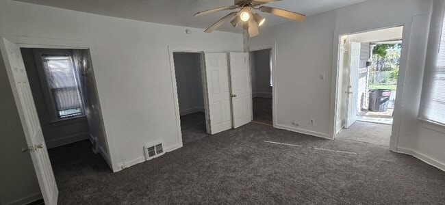 2557 N 8th St in Milwaukee, WI - Building Photo - Building Photo