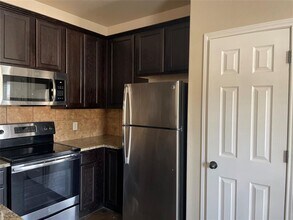 366 Joanne Lp in Buda, TX - Building Photo - Building Photo