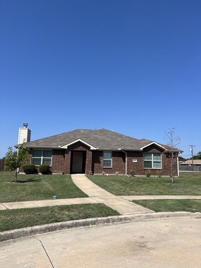 property at 619 Cummings Ln
