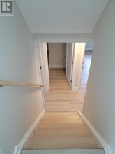 1056 Harkness Ave in Ottawa, ON - Building Photo - Building Photo