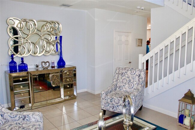 property at 3728 SE 5th Ct