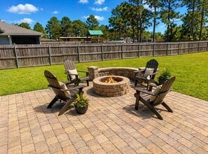 8181 Sierra St in Navarre, FL - Building Photo - Building Photo