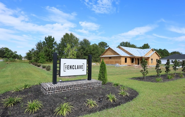 128 Enclave Ct in Statesboro, GA - Building Photo - Building Photo