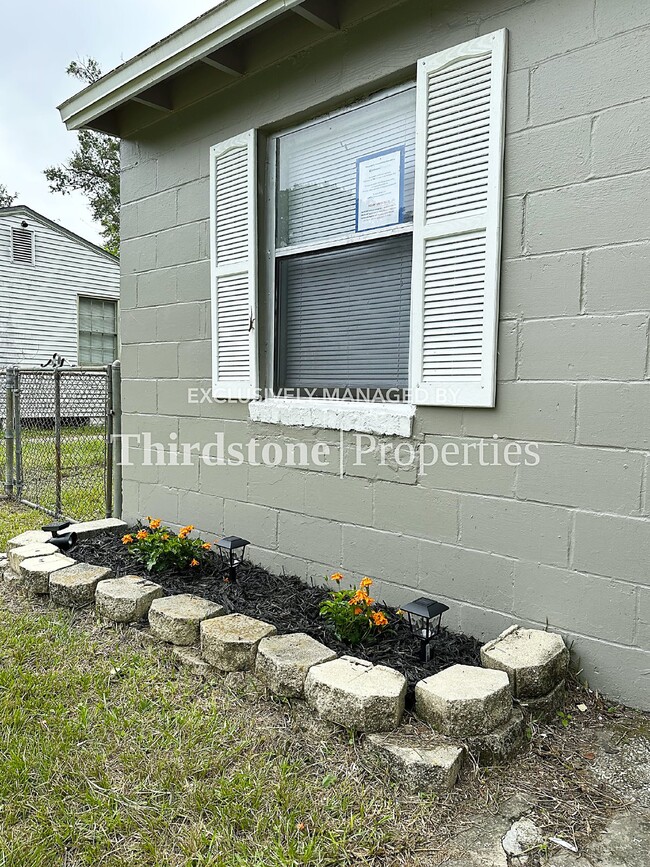 3048 W 19th St in Jacksonville, FL - Building Photo - Building Photo