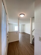 323 Meadow Ave N in Renton, WA - Building Photo - Building Photo
