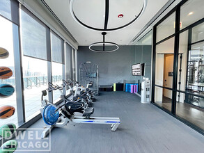 34 N Sangamon St, Unit 1 in Chicago, IL - Building Photo - Building Photo