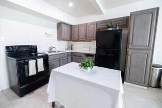 11451 W Tortolita St-Unit -Unit 2 in Marana, AZ - Building Photo - Building Photo