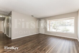 3408 E Knollwood St in Tampa, FL - Building Photo - Building Photo