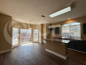 304 Dakota Trail in Irving, TX - Building Photo - Building Photo