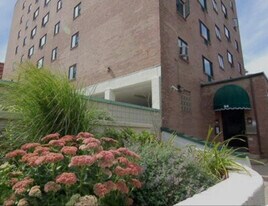 82 Beacon St, Unit 94-42 in Somerville, MA - Building Photo