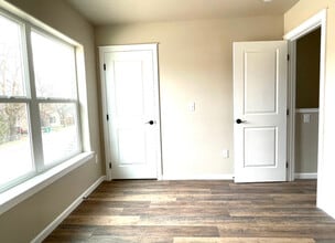 1005 Prospect St in Klamath Falls, OR - Foto de edificio - Building Photo