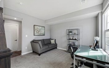 2407 Marsh Point in Hyattsville, MD - Building Photo - Building Photo