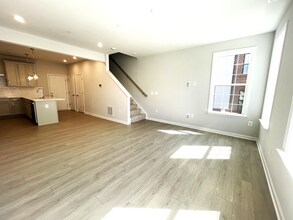 13327 Coalfield Station Ln in Midlothian, VA - Building Photo - Building Photo