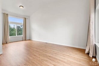 8860 E Kiva Way in Palmer, AK - Building Photo - Building Photo