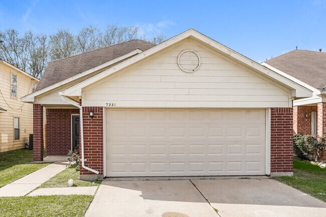 property at 7331 Parkland Manor Dr