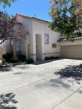 2413 Cliffwood Dr in Henderson, NV - Building Photo - Building Photo