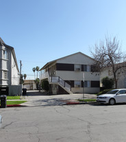 262 W Tujunga Ave Apartments