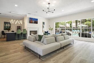 The Tarragon Apartments in Dothan, AL - Building Photo - Building Photo