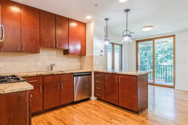property at 17 Meadow Rd